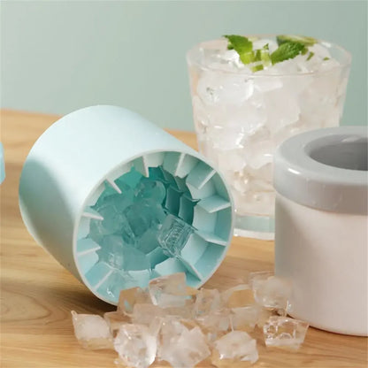 2-in-1 Silicone Ice Cube Mold & Bucket – Portable Ice Maker